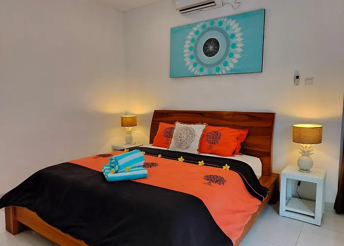 Dreamz - Six Bedrooms Private Villa Legian (Bali)